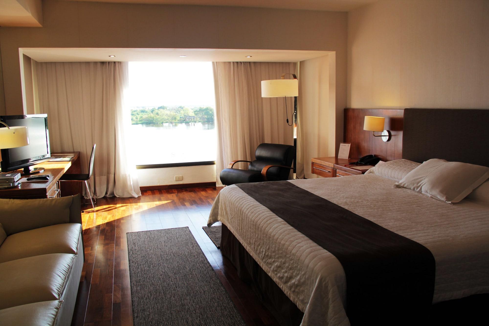 Yacht & Golf Club Paraguayo, A Tribute Portfolio Resort Lambare Eksteriør billede