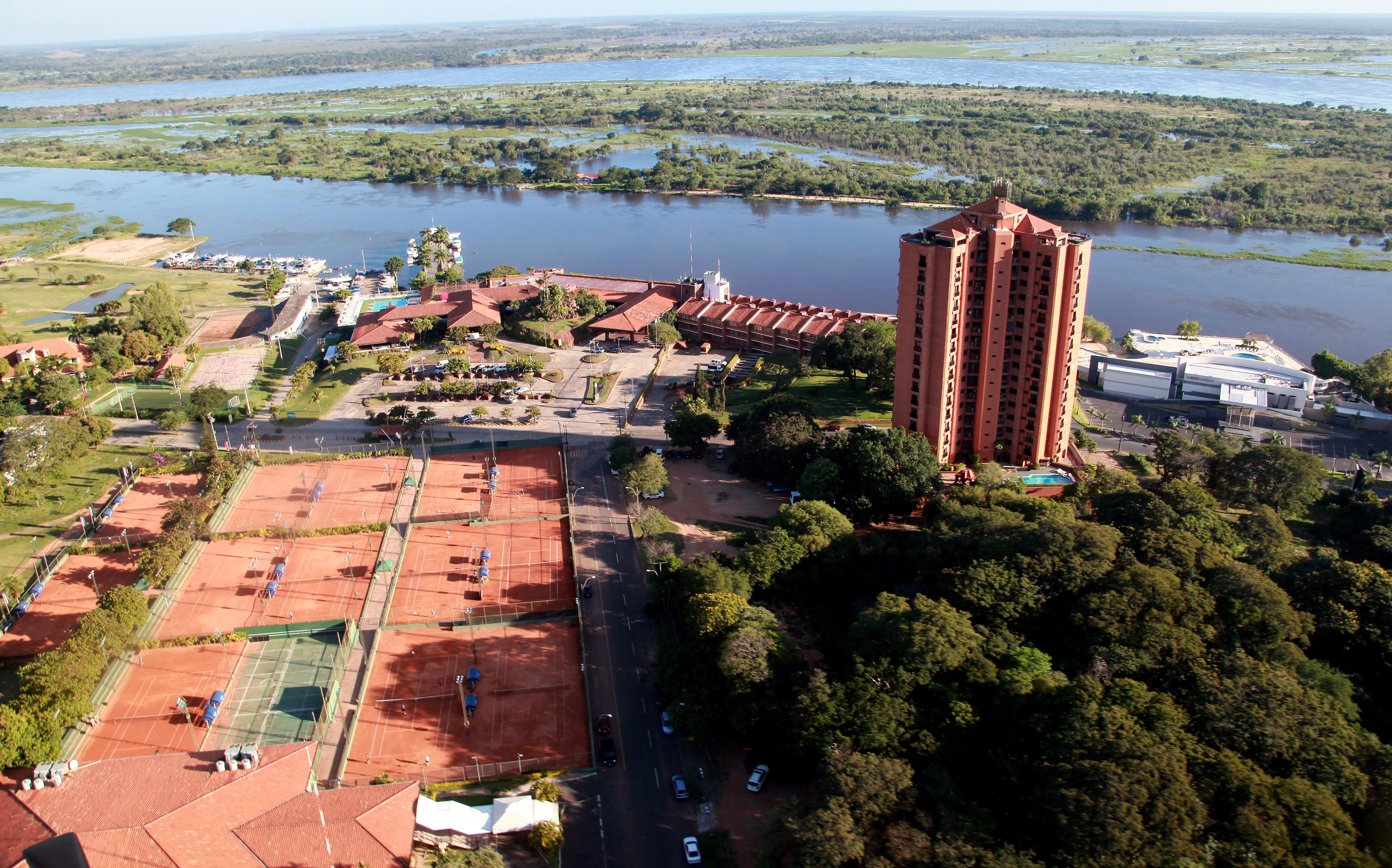 Resort Yacht Y Golf Club Paraguayo Asunción Eksteriør billede