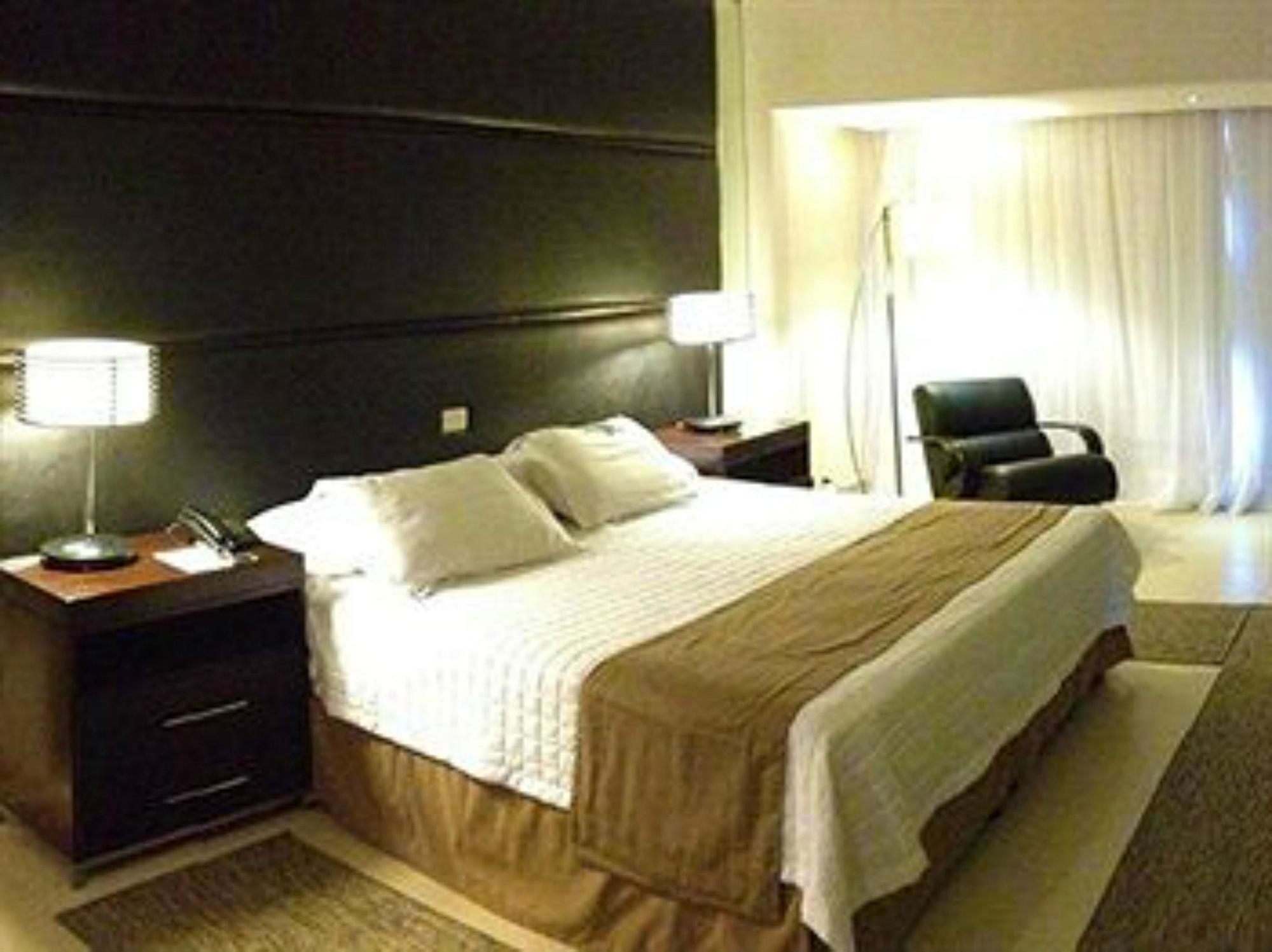 Yacht & Golf Club Paraguayo, A Tribute Portfolio Resort Lambare Eksteriør billede